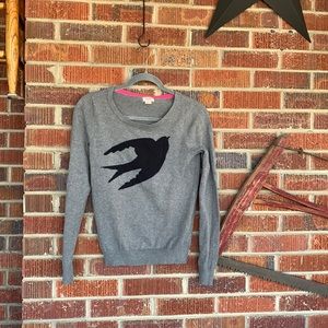 Mossimo XS Bird sweater GUC chest 14in length 22in soft lightweight sweater